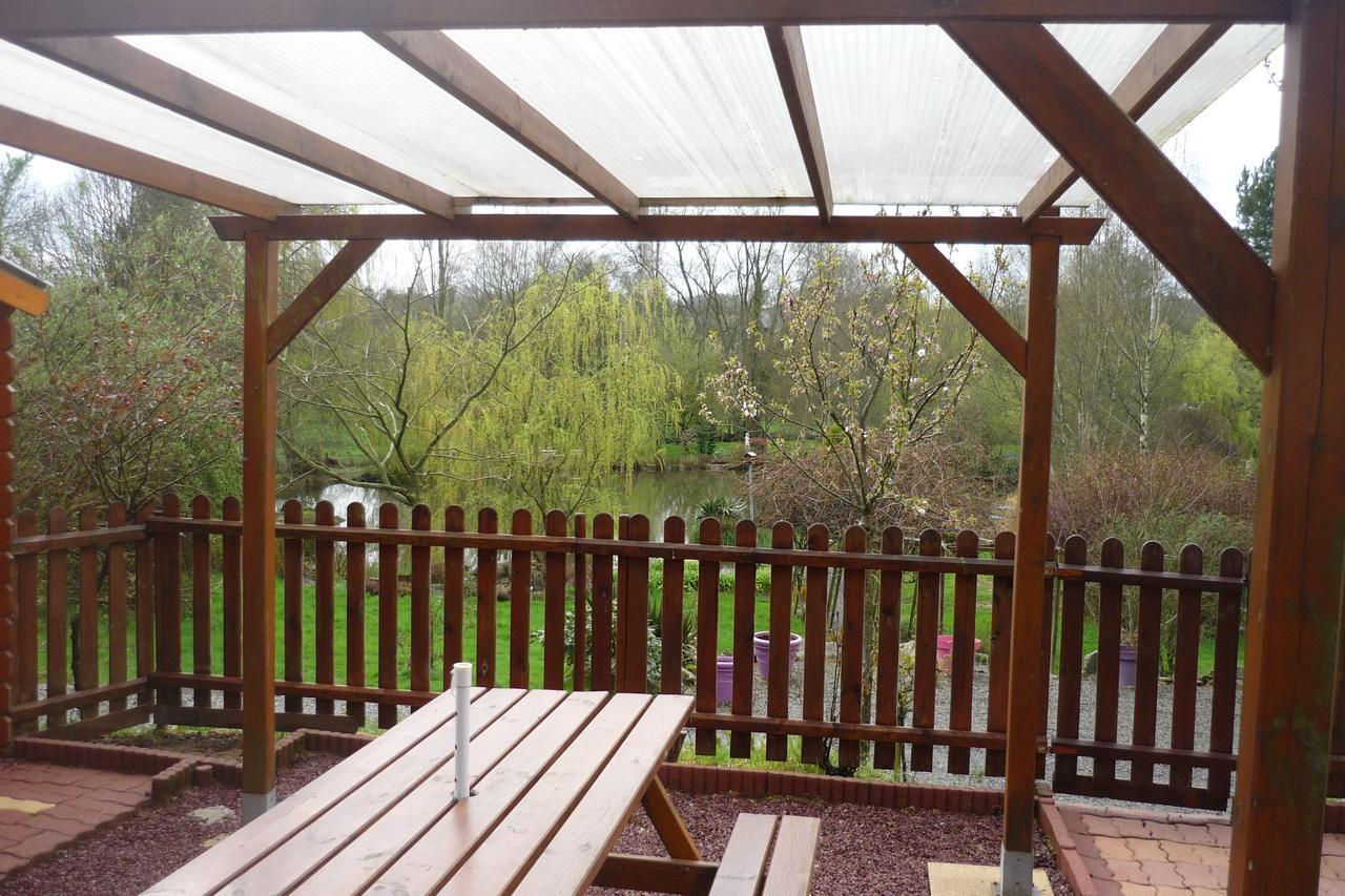 Mobile Home Le Clos De See Chérencé-le-Roussel エクステリア 写真